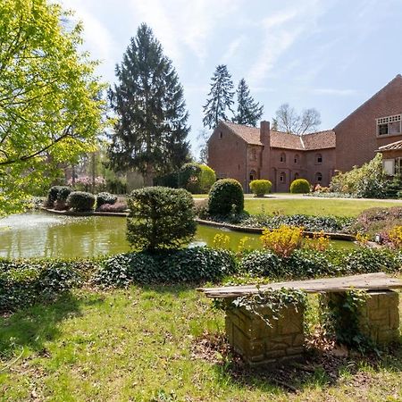 Hotel Torenhof Sint Martens Latem Bagian luar foto