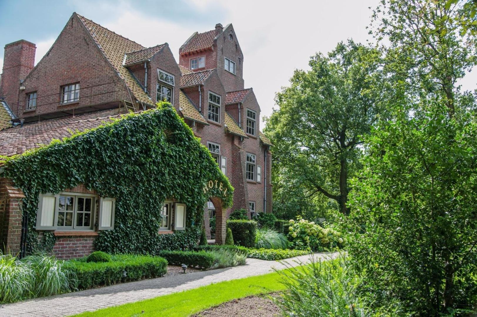 Hotel Torenhof Sint Martens Latem Bagian luar foto