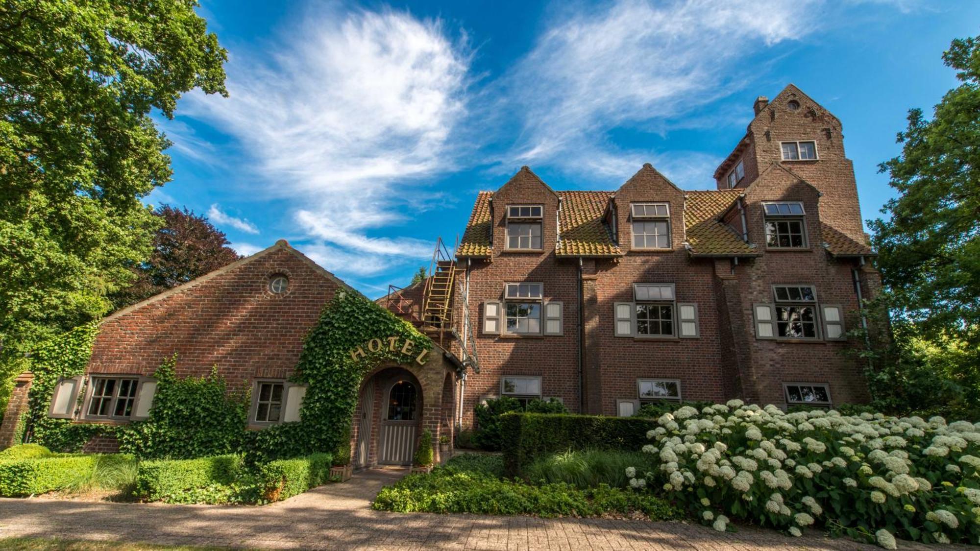 Hotel Torenhof Sint Martens Latem Bagian luar foto